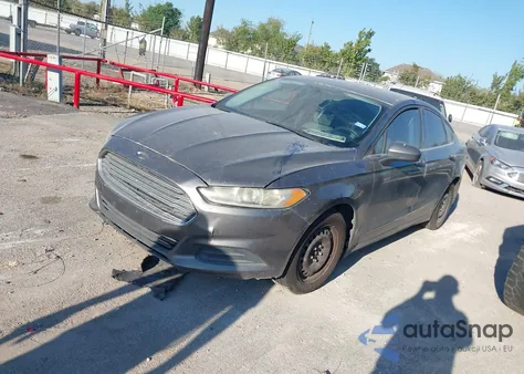 2013 Ford Fusion S z USA, uszkodzony, nr VIN 3FA6P0G74DR128570